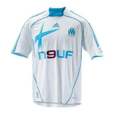 Vla le maillot de mon equipe ke j adore grave